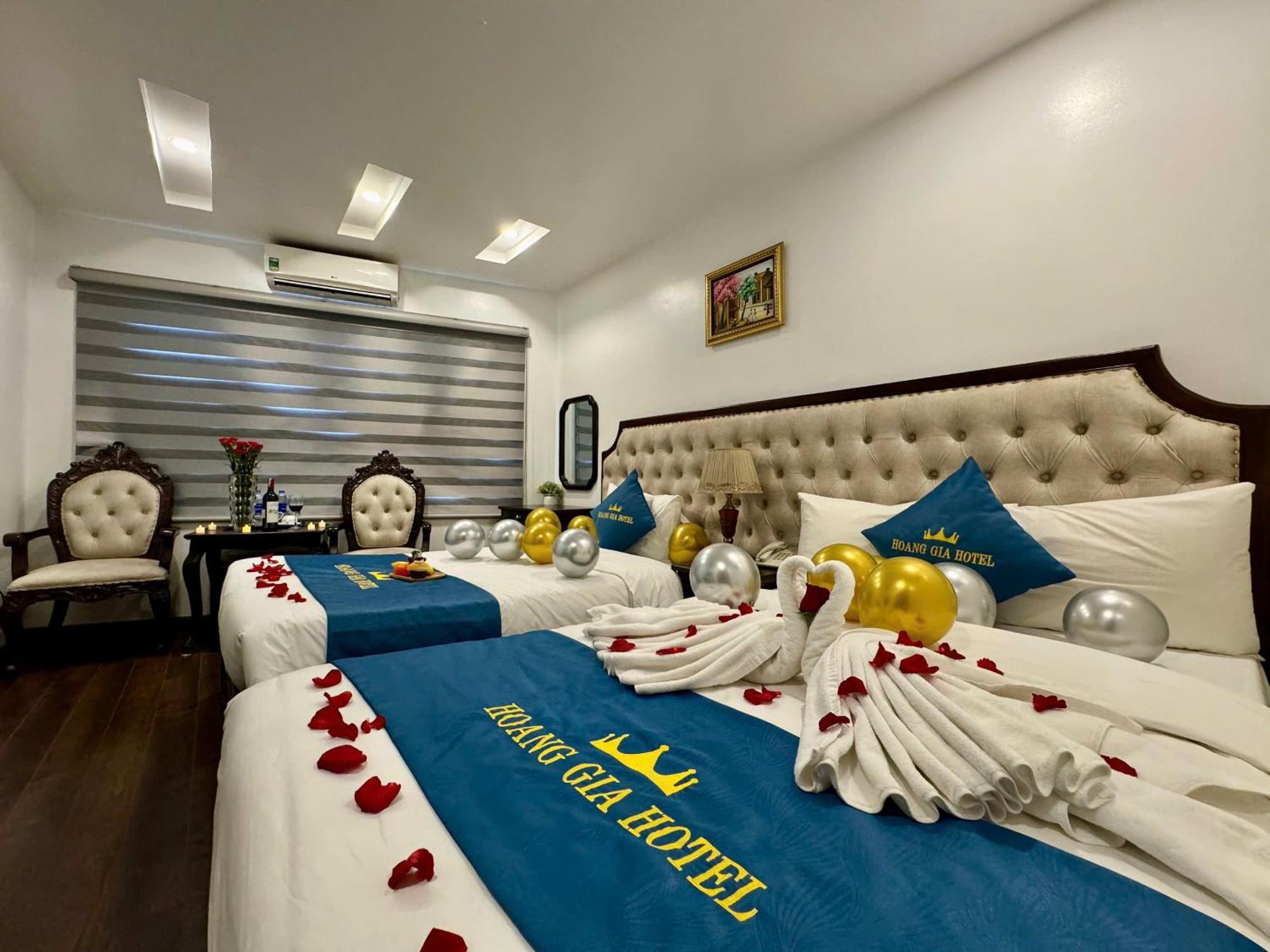 Hoang Gia Hotel Nhan Hoa Ханой Екстер'єр фото
