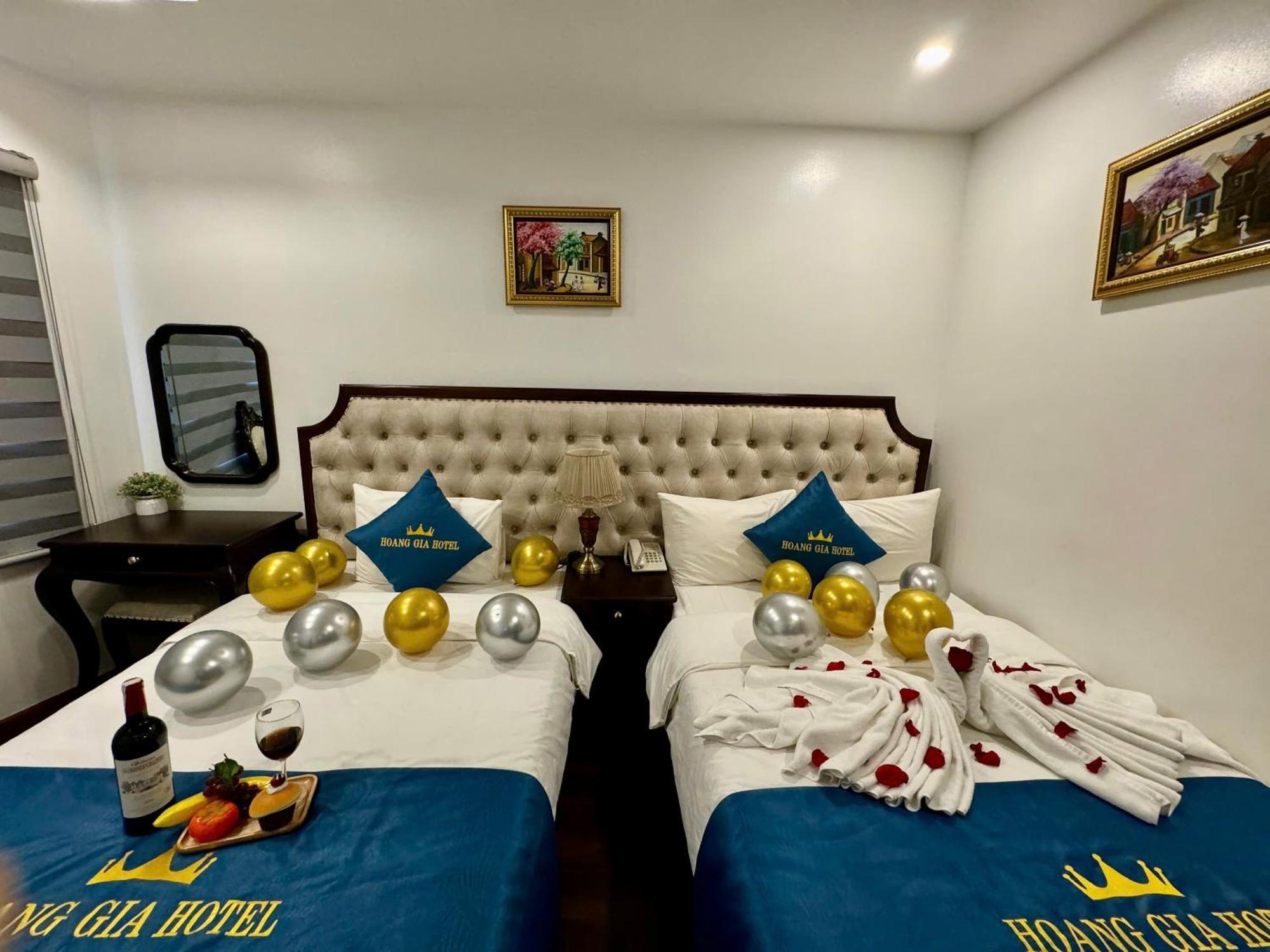 Hoang Gia Hotel Nhan Hoa Ханой Екстер'єр фото