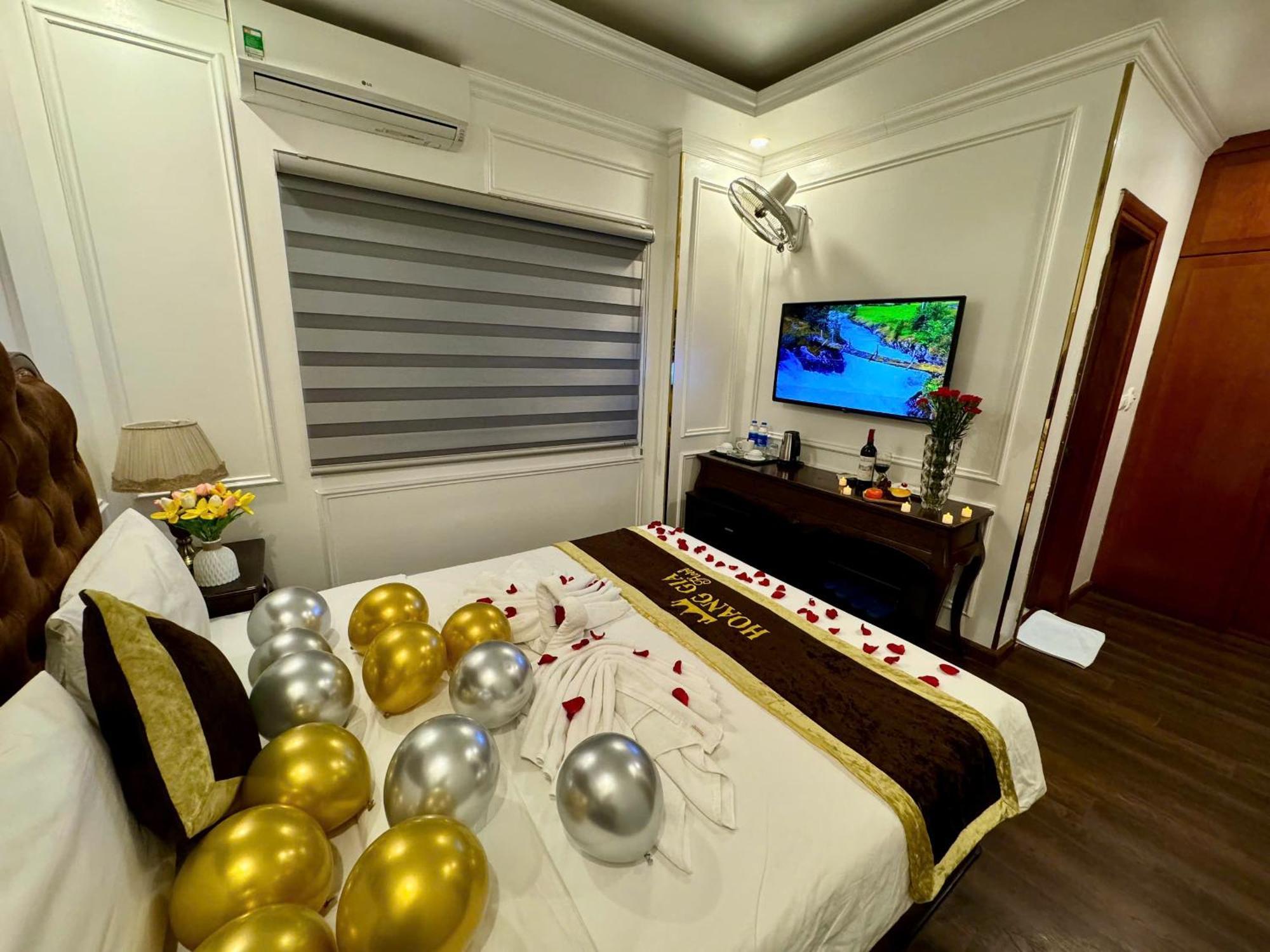 Hoang Gia Hotel Nhan Hoa Ханой Екстер'єр фото