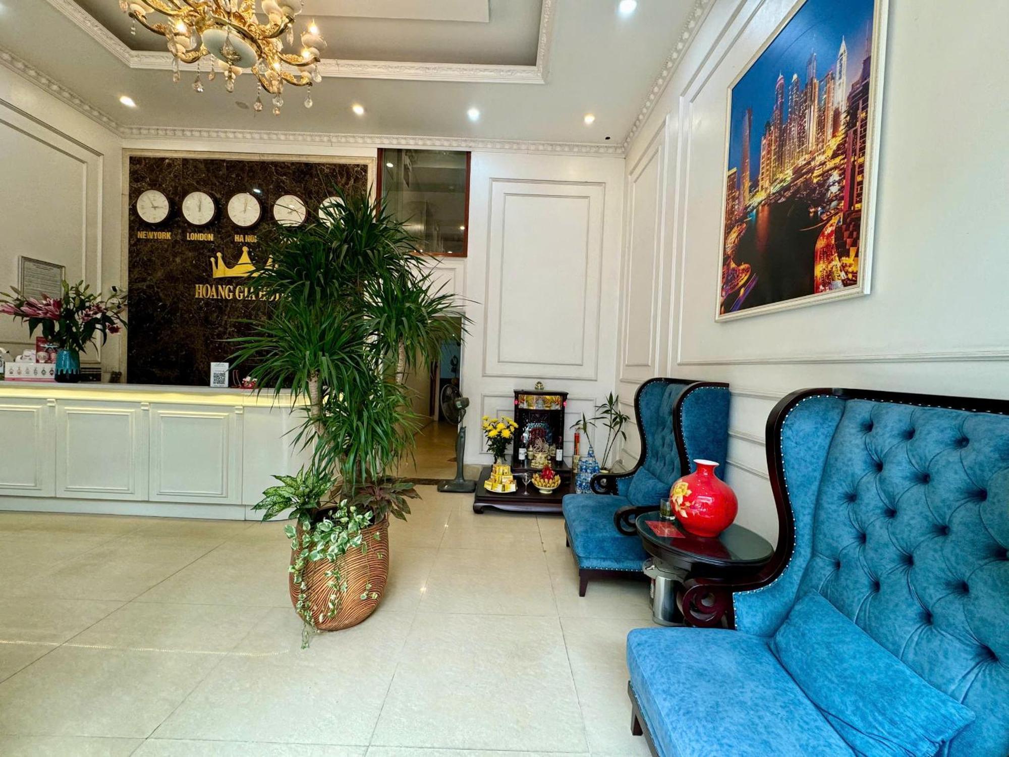 Hoang Gia Hotel Nhan Hoa Ханой Екстер'єр фото